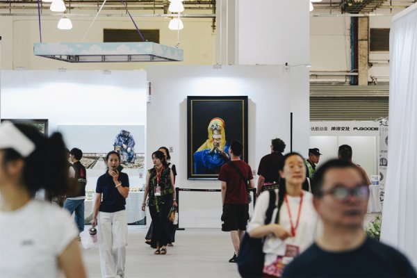 安信 艺术上海国际博览会金秋开门红，共绘“多元·共生”艺术图景